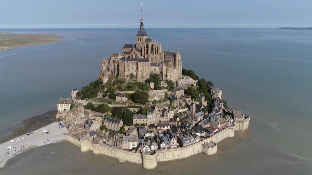 Chambre Familiale Proche Mont St Michel Juilley Exterior photo